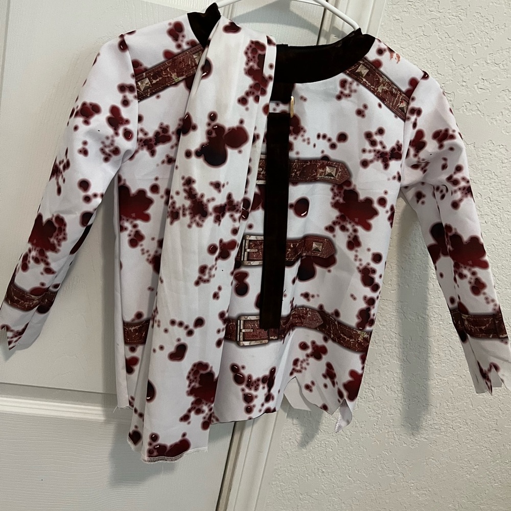 Bloody Mental/Crazy Person or Zombie Halloween Costume Boys Size 4/6